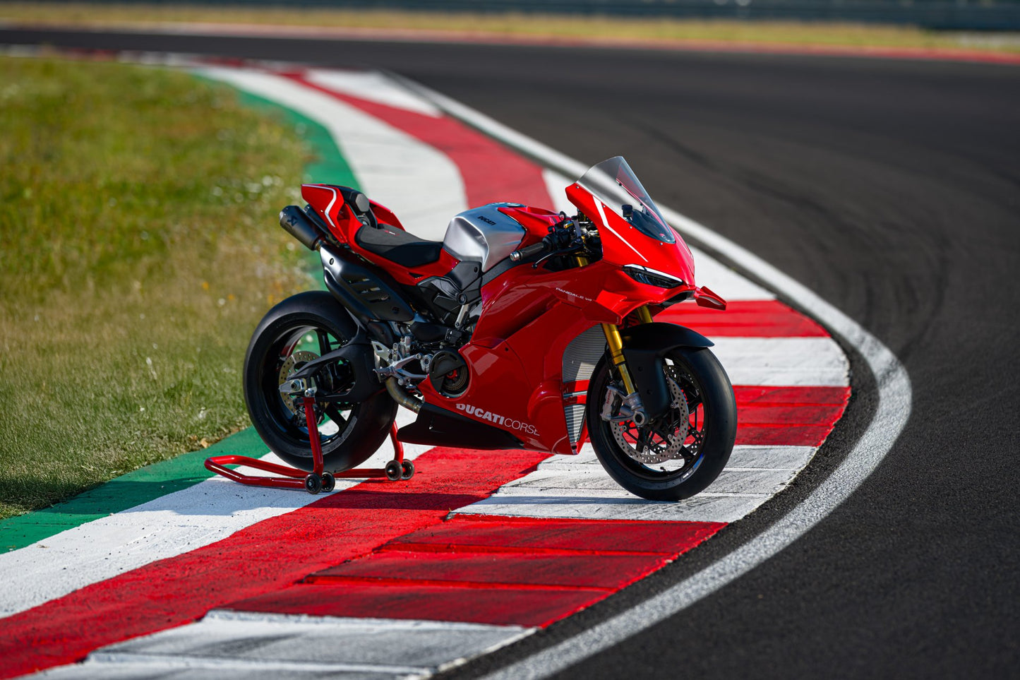 2026 Panigale V4R