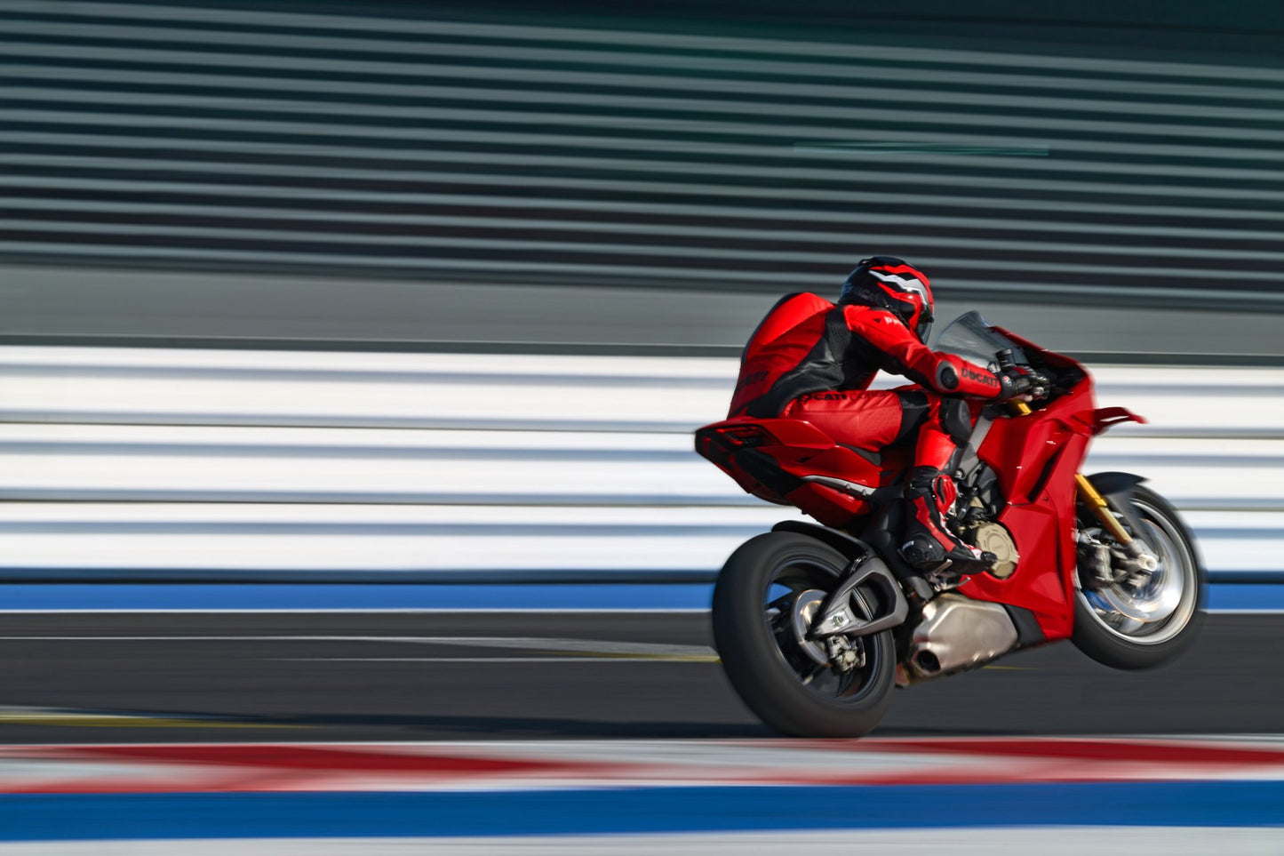 2025 Panigale V4S