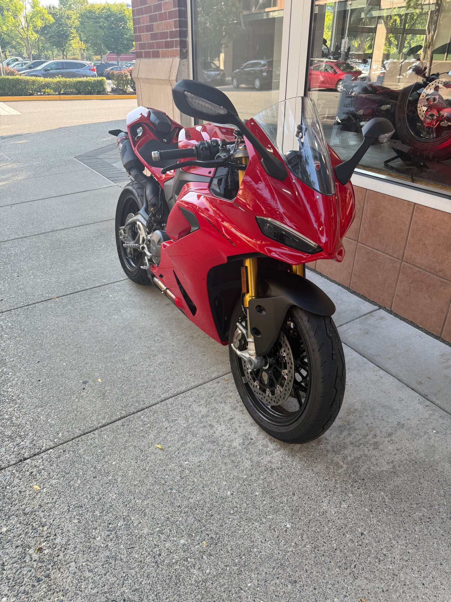 Panigale V2