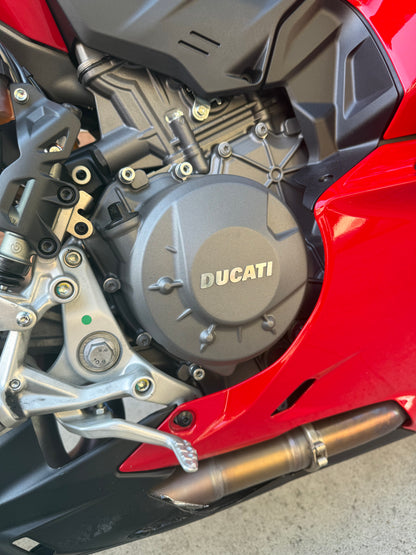 Panigale V2